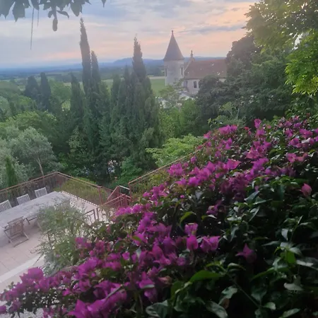 Chateau Ferienhaus Ventenac-en-Minervois